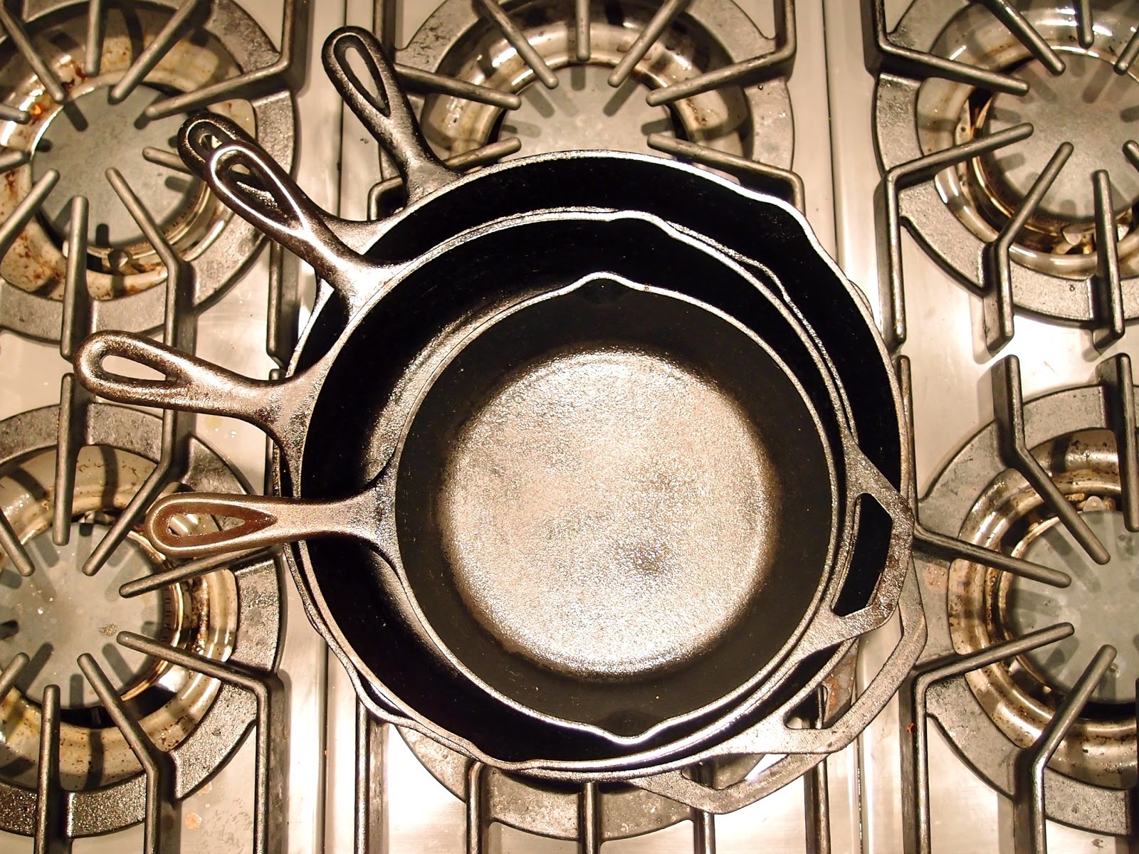 How to Season a Cast Iron Skillet (Oven and Stovetop!)