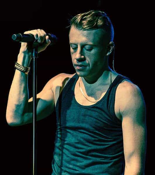Macklemore_The_Heist_Tour_1_cropped
