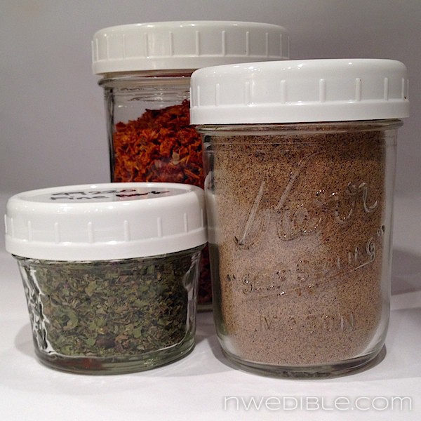 Spice Storage Solution: Mason Jars - Roots & Boots